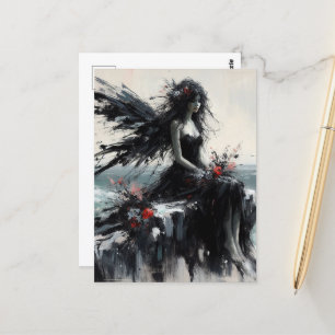 Carte Postale Fée en robe noire assise sur une falaise en bord d