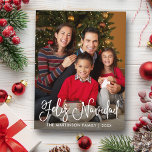 Carte Postale Feliz Navidad Modern Calligraphie Script Photo<br><div class="desc">Script de calligraphie moderne Feliz Navidad Photo de famille Joyeux Noël Carte de vacances</div>