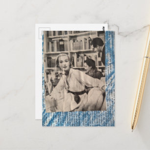 Carte Postale Femme à la bibliothèque dans l'ère des années 1930
