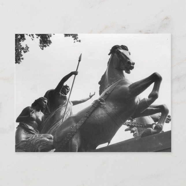 Carte Postale Femme au volant ! (Devant)