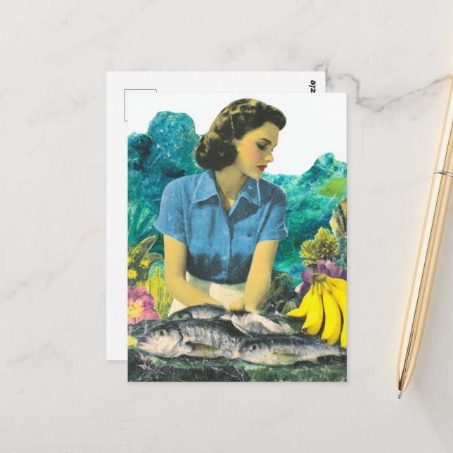 Carte Postale Femme avec du poisson et des bananes (Devant/Arrière en situation)