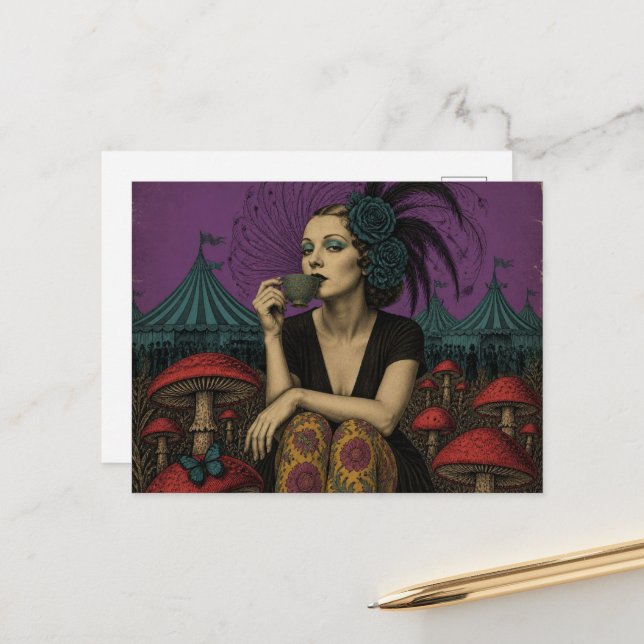 Carte Postale Femme boit du thé au cirque (Devant/Arrière en situation)