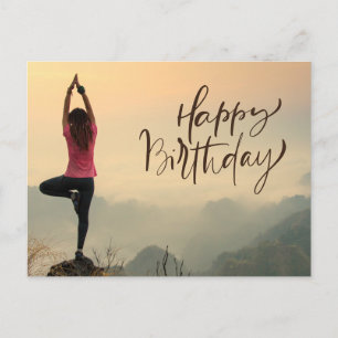 Carte Postale Femme de méditation de yoga Joyeux Anniversaire