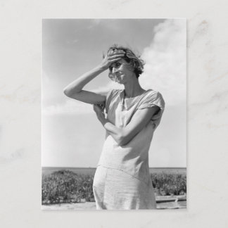 Carte Postale Femme des Hautes Plaines