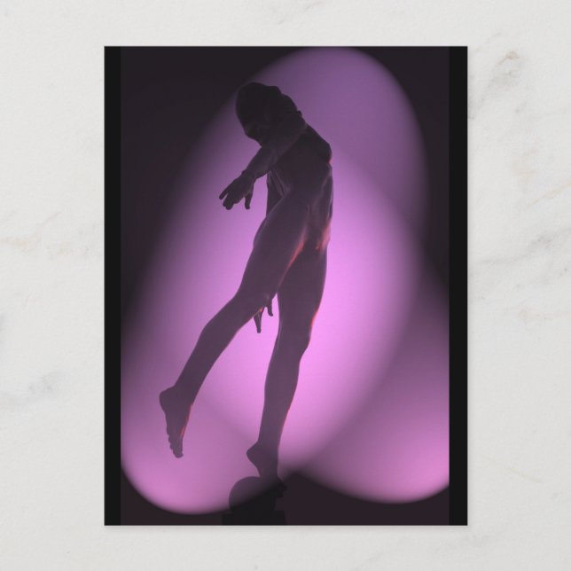 Carte Postale Femme en rose (Devant)