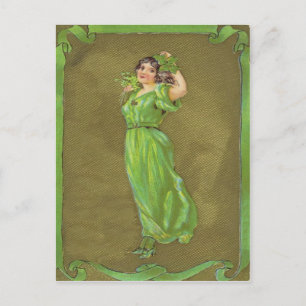 Carte Postale Femme Irlandaise Trèfle