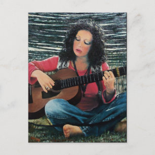 Carte Postale Femme Jouant De La Musique Avec Guitare Acoustique