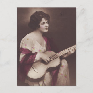 Carte Postale Femme magnifique jouant de la guitare Glamour vint