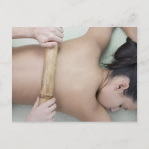 Carte Postale Femme recevant un traitement spa