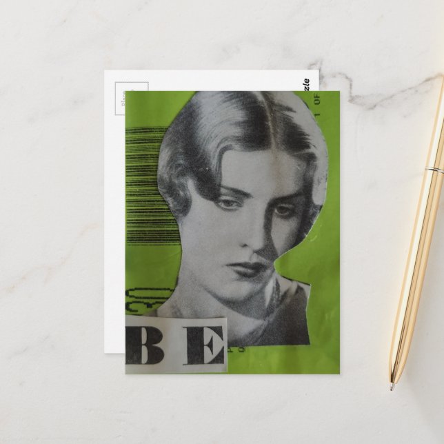 Carte Postale Femme Rétro sur Collage de Médias Mixtes Vert (Devant/Arrière en situation)