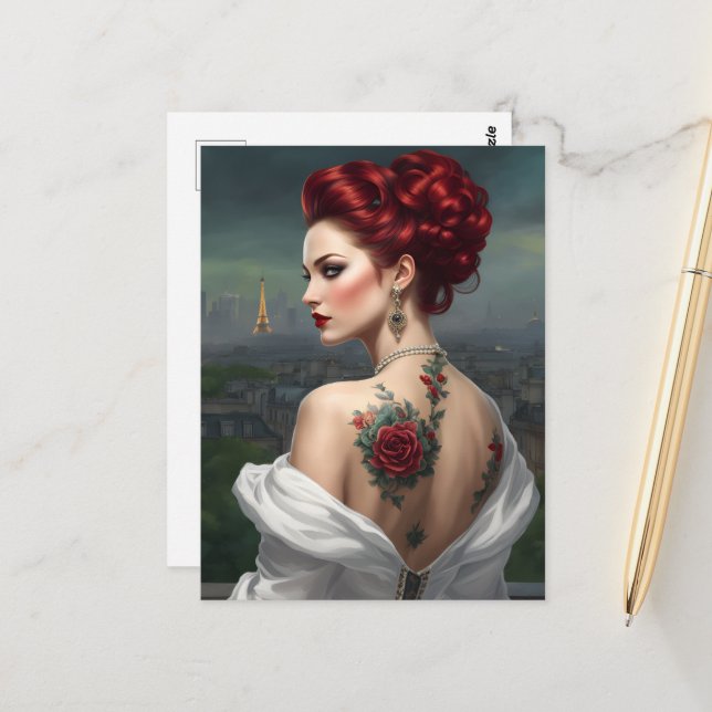 Carte Postale Femme tatouée à la rousse à Paris (Devant/Arrière en situation)