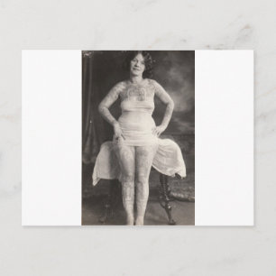 Carte Postale Femme tatouée Curvy