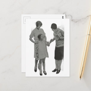 Carte Postale Femmes et une fille de style rétro