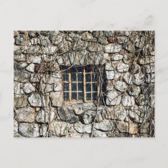 Carte Postale Fenêtre dans un mur de pierre (Devant)