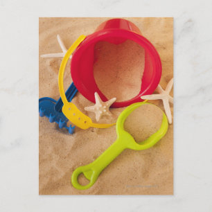 Carte Postale Fermez-vous des jouets sur le sable