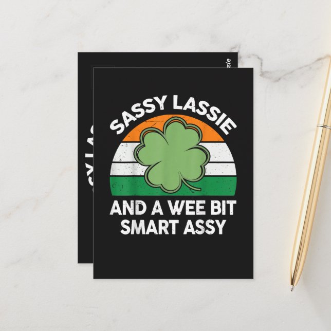 Carte Postale Fête de la Saint-Patrick Sassy Lassie Drôle Shamro (Devant/Arrière en situation)