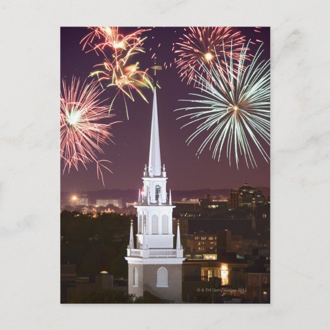 Carte Postale Feu d'artifice sur le site du centre-ville de Bost (Devant)