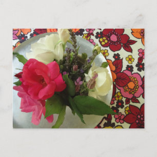 Carte Postale Fifties Fabric Flower Postcard