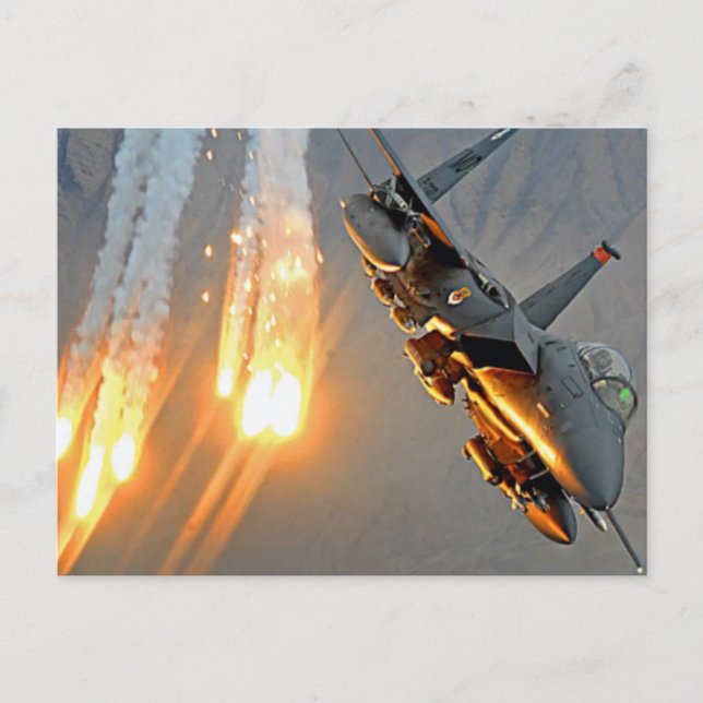 CARTE POSTALE FIGHTER JET RELÈVE DES FLARES CHAUDES (Devant)
