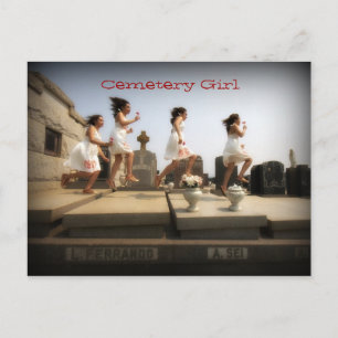 Carte Postale Fille du cimetière