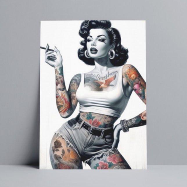 Carte Postale Fille tatouée rétro (Créateur téléchargé)