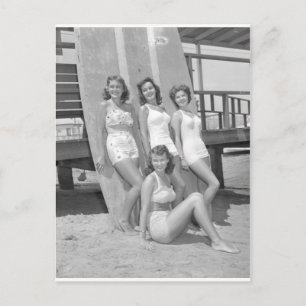 Carte Postale Filles surfeuses vintages