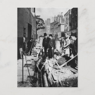 Carte Postale Fixation d'un tuyau