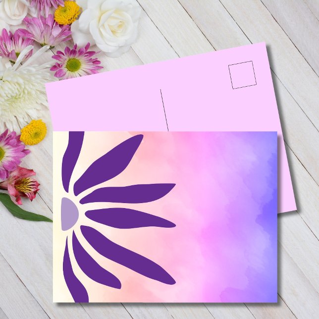 Carte Postale Fleur géométrique mod violet Bloom Rétro (Dreamy watercolor meets bold geometric bloom.)