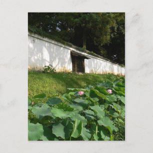 Carte Postale Fleurs de Lotus dans le Temple Moat