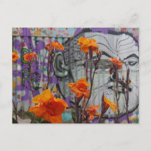 Carte Postale Fleurs et art de rue en Valparaiso, Chili
