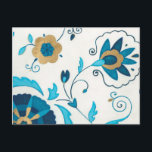Carte Postale Fleurs Indigo dorées avec Arrière - plan blanc<br><div class="desc">Une Erica J. Vess originale,  dorée fleurs d'indigo reposent sur un arrière - plan blanc. Un tableau simple et subtil que tout le monde aimerait recevoir en cadeau!</div>