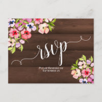 Fleurs sauvages rustiques sur le mariage en bois d