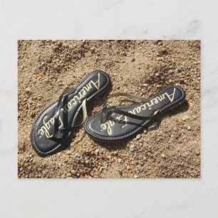 Carte Postale Flip Flops dans le sable