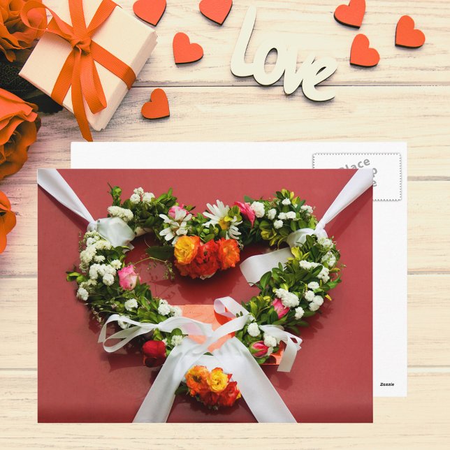 Carte postale Flower Heart Wreath (Flower Heart Wreath Postcard)
