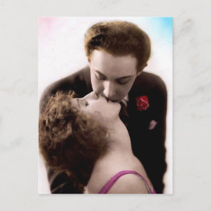 Carte postale française Kissing Couple