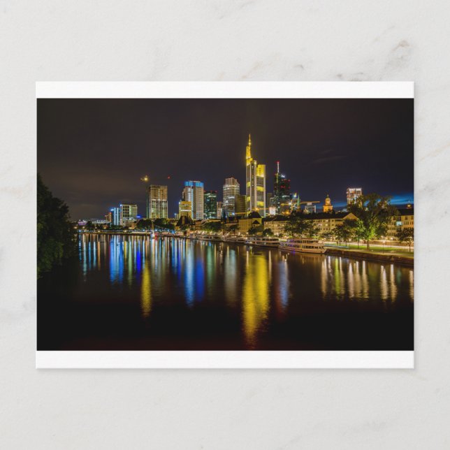 Carte Postale Frankfurt Skyline la nuit (Devant)