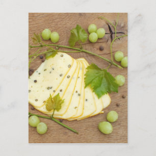 Carte Postale fromage avec raisins