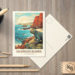 Carte Postale Galapagos Îles Voyage Art Vintage<br><div class="desc">Les îles Galápagos dans un style vectoriel. Les îles Galápagos sont un archipel volcanique de l'océan Pacifique. Il est considéré comme l'une des destinations les plus prisées au monde pour l'observation de la faune.</div>