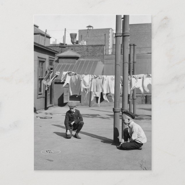 Carte Postale Garçons Jouant des billes, début des années 1900 (Devant)
