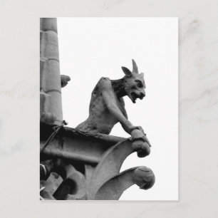 Carte Postale Gargoyle surplombant Paris
