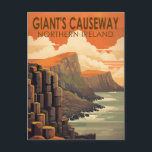 Carte Postale Giants Causeway Irlande du Nord Voyage Vintage<br><div class="desc">Giants Causeway design vectoriel art. Giants Causeway est une zone d'environ 40 000 colonnes de basalte qui s'entremêlent,  résultat d'une éruption volcanique ancienne de fissure.</div>