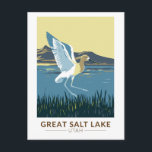 Carte Postale Grand lac salé Avocet américain Art de voyage Vint<br><div class="desc">Conception d'art vectoriel du Grand lac salé avec un Avocet américain. Le Grand lac salé est le plus grand lac d'eau salée de l'hémisphère occidental et le huitième plus grand lac terminal du monde.</div>