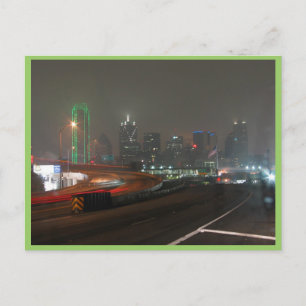 Carte Postale Gratte-Ciel Avec Neon Dans Le Centre-Ville De Dall