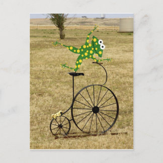 Carte Postale Grenouille excitée à vélo
