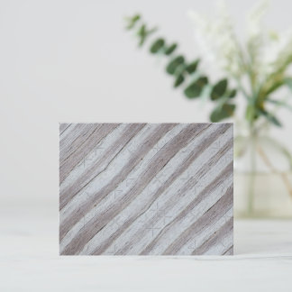 Carte Postale Gris gris grise de bois de grange 2023