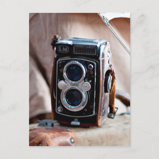Carte Postale Gros plan d'un appareil photo ancien (Devant)