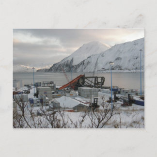 Carte Postale Grue de conteneur détruite par des vents de la for