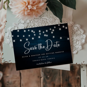 Carte Postale Guirlande de lumières en bois rustique bleu marine