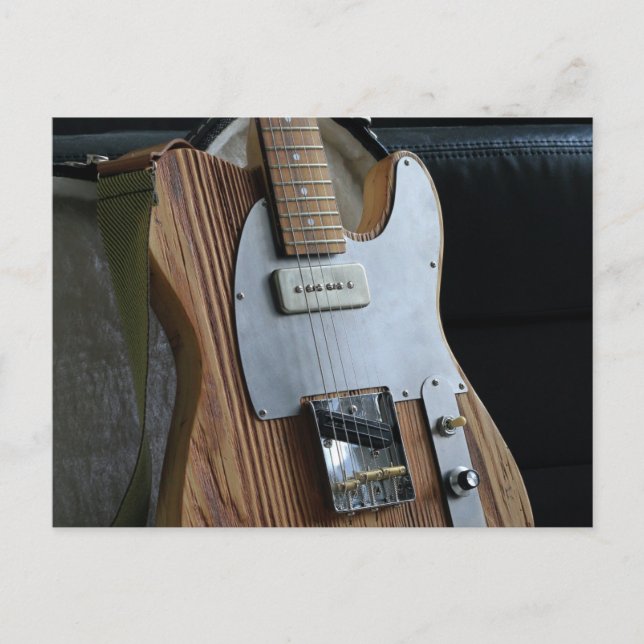 Carte Postale Guitare merveilleuse (Devant)