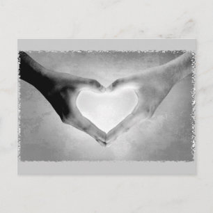 Carte Postale Heart Hands B&W Photo